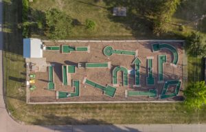 Mini Golf in Gull Lake